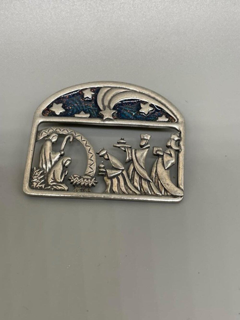 EUC Vintage JJ Jonette Three Wise Men Manger Nativity Scene Pewter Brooch